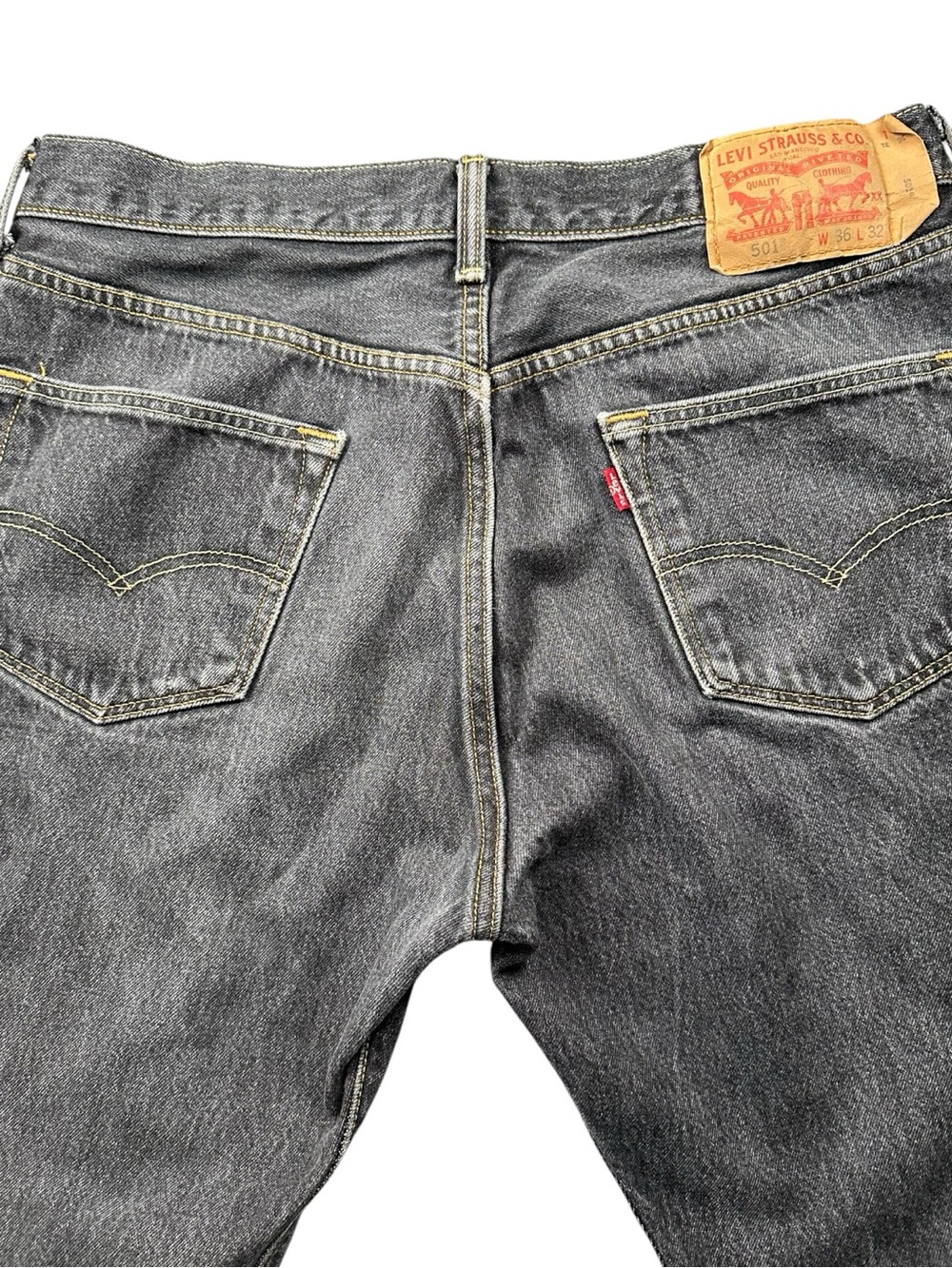 Levis 501 Distressed Men’s Jeans 36x32 Black Button Fly Straight Leg Grunge - Picture 2 of 9